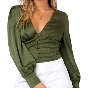 Princess Polly the Tyne Top in Khaki Olive Green Size US 0 | Button  V-Neck